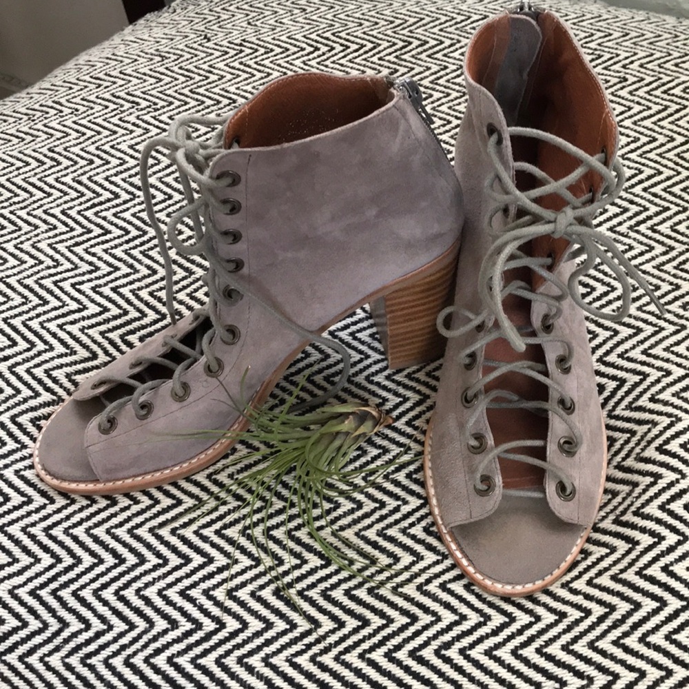 Jeffrey Campbell Cors Peep Toe Booties